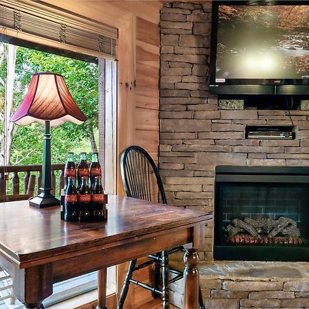 Summer Sale! Pool, Sauna, View, Hottub, Game Sevierville Bagian luar foto
