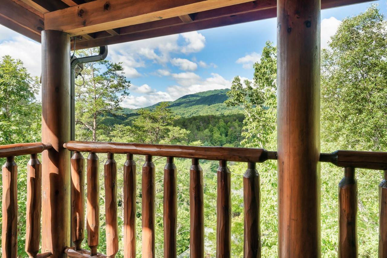 Summer Sale! Pool, Sauna, View, Hottub, Game Sevierville Bagian luar foto